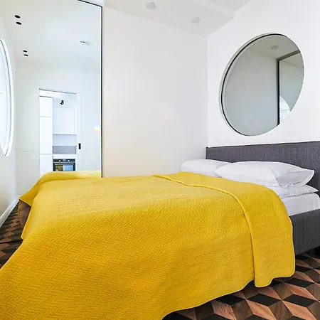 Central Daukanto Apartment, By Cohost * Palanga