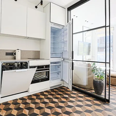  Central Daukanto Apartment, By Cohost *