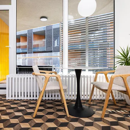  Central Daukanto Apartment, By Cohost